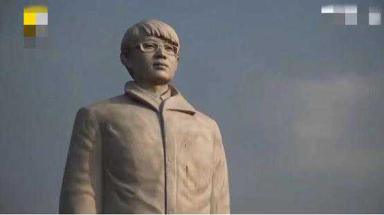 52岁母亲通过3次试管婴儿成功诞下龙凤胎，失独家庭带来了希望