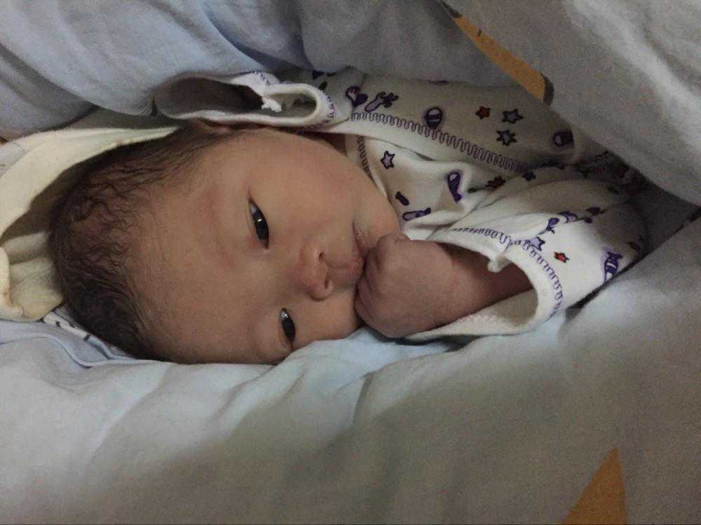 顺产二胎男宝，一胎为女宝，附孕期症状